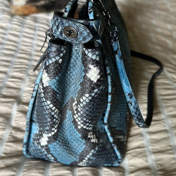 Coach Gramercy Blue Python Bag - Picture 5 of 12